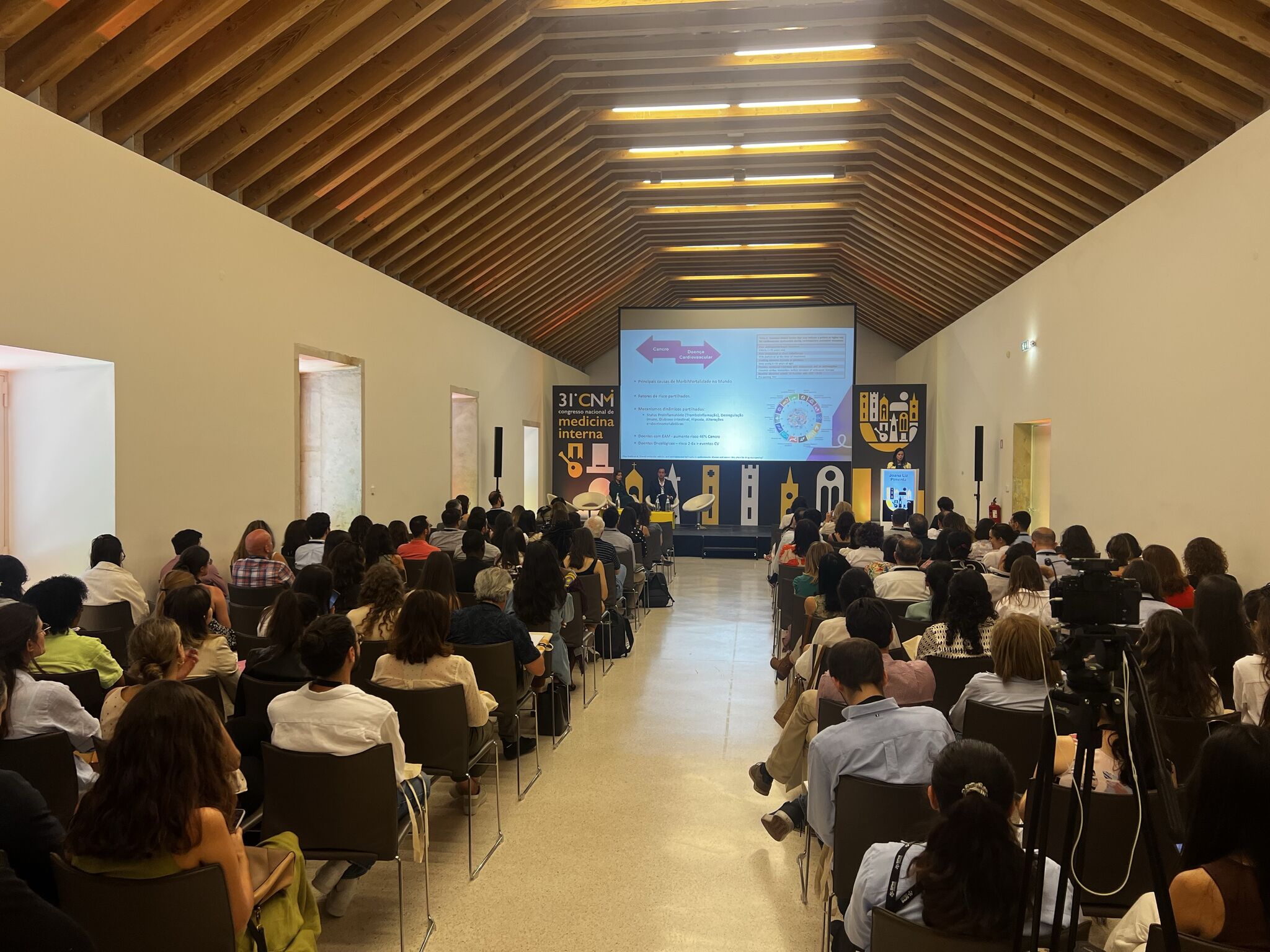 Simpósio junta especialistas em Coimbra